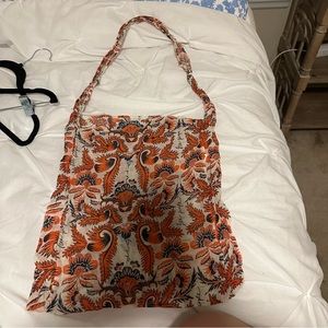 Free people tote